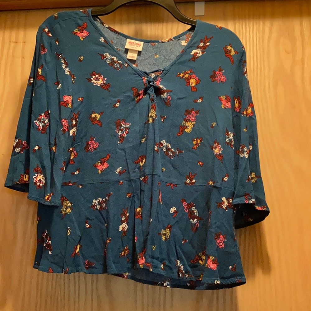 Colorful patterned cropped dress shirt